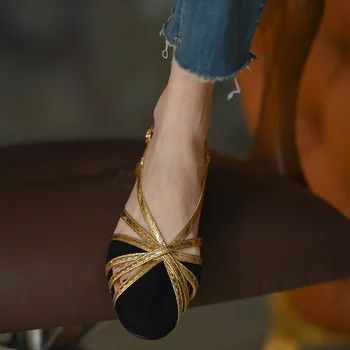 Женские босоножки, женская летняя обувь в стиле ретро, Весенняя Винтажная женская обувь с закрытым носком и пряжкой, лоскутные сандалии в римском стиле